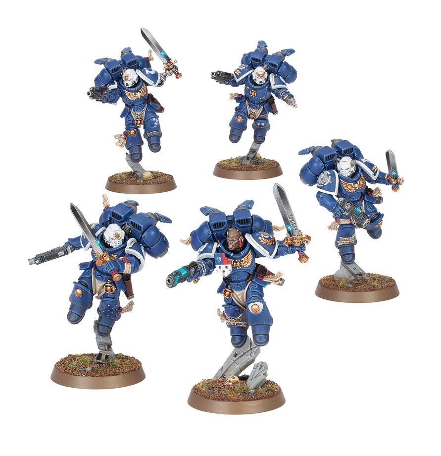 Space Marine: Vanguard Veteran Squad with jump packs